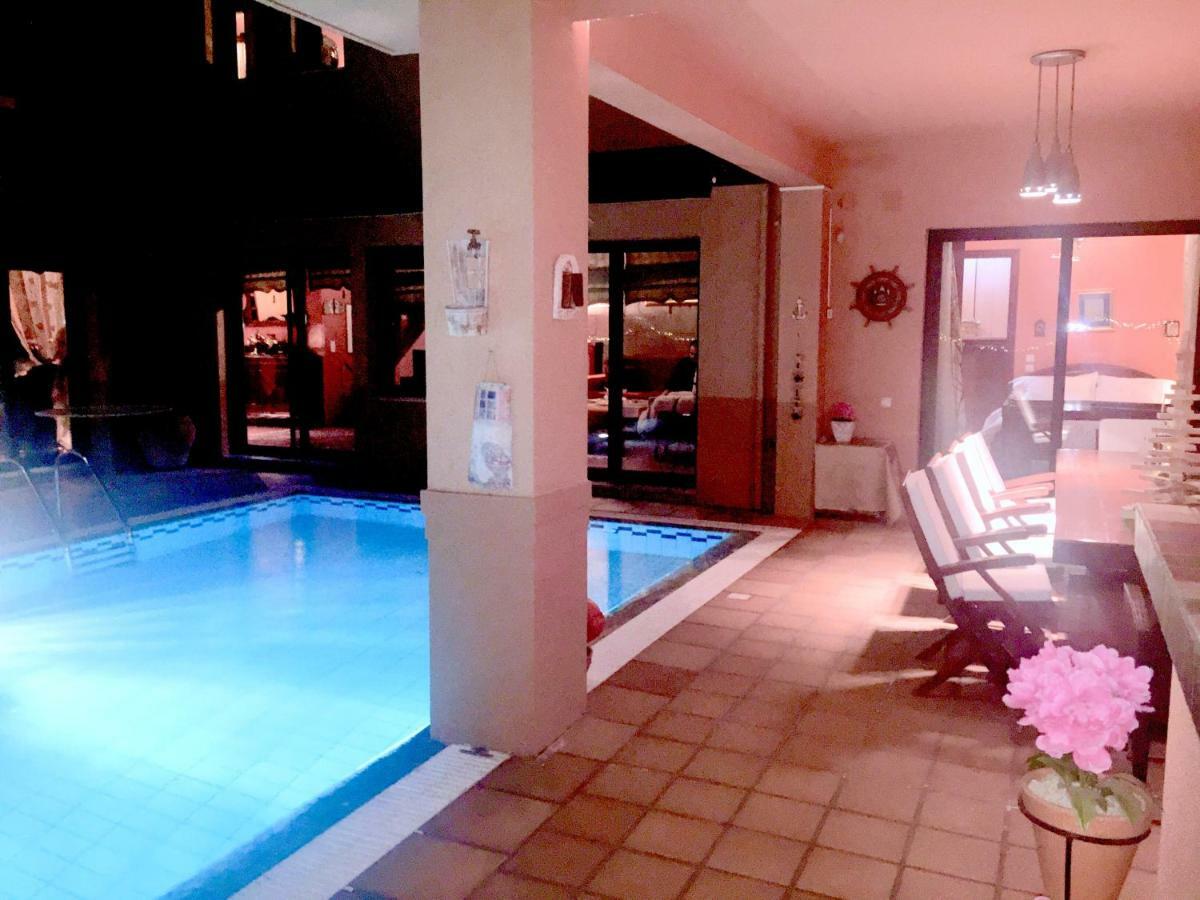 4-Seasons Pool Villa Near Meteora 트리칼라 외부 사진