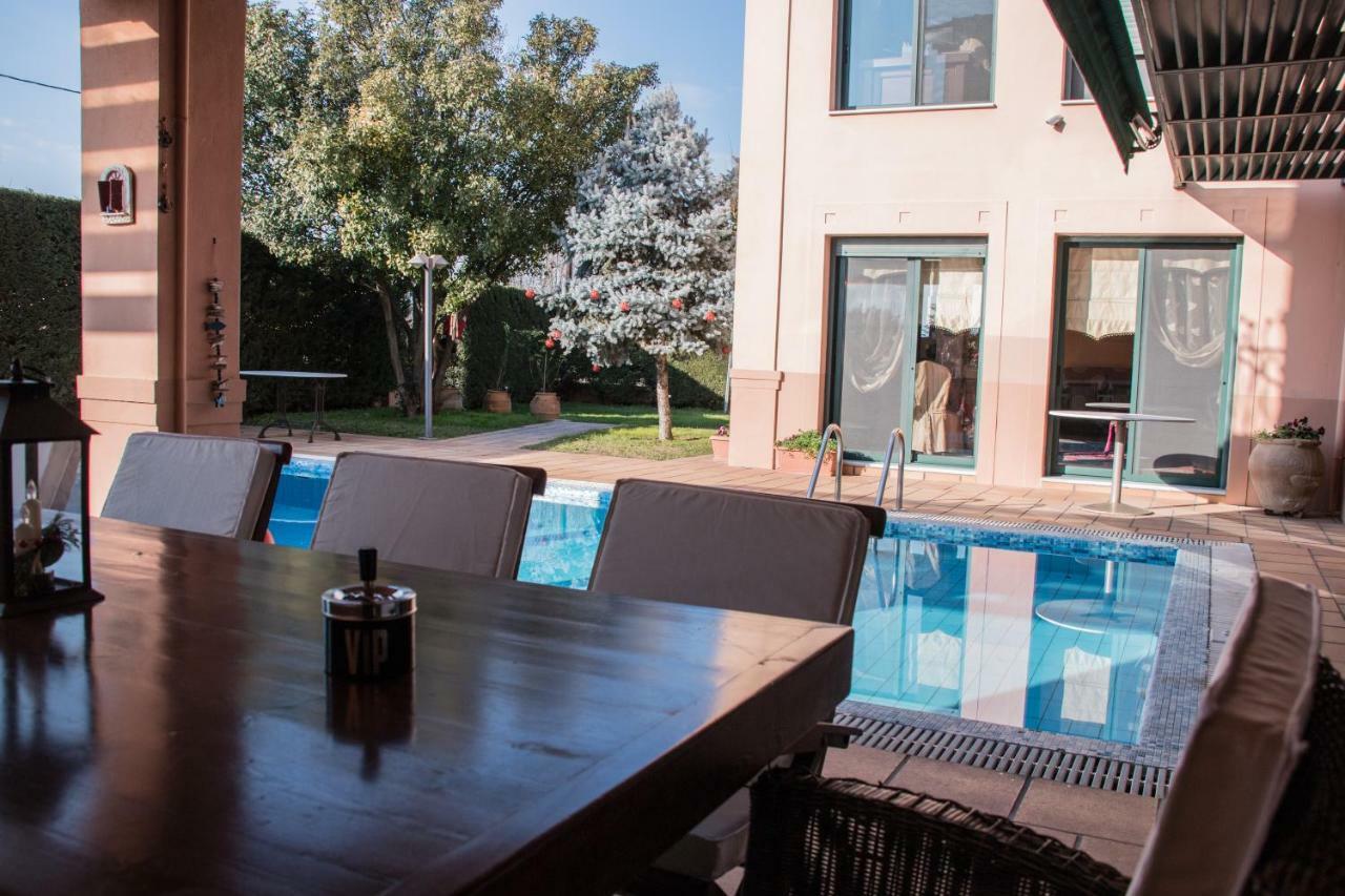 4-Seasons Pool Villa Near Meteora 트리칼라 외부 사진